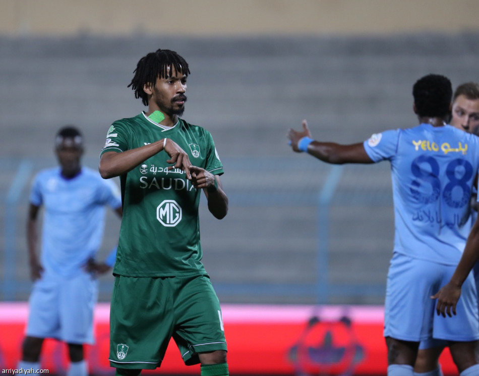 المؤشر يمنح الأهلي نقاط الباطن