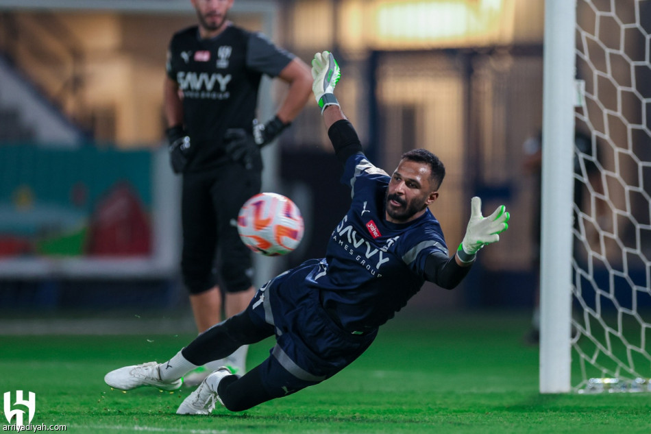 الهلال يرفض الراحة.. ويبدأ تحضيرات الشباب