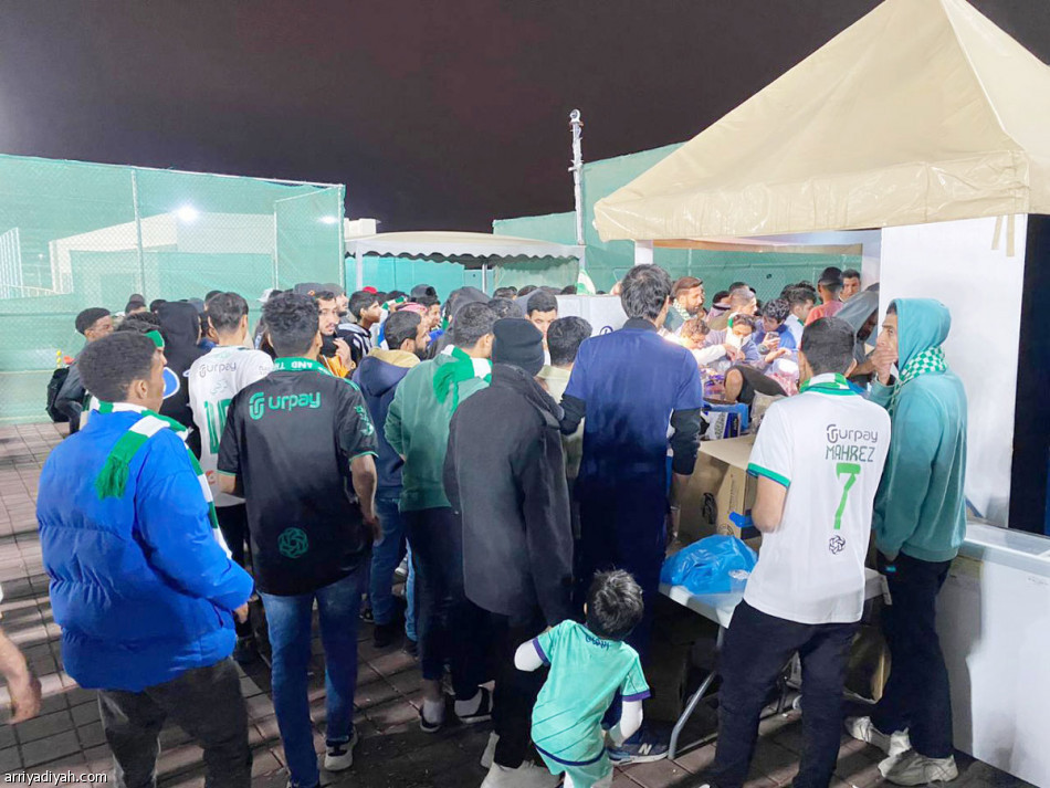 محرز يخطف
صدارة صناع «روشن»