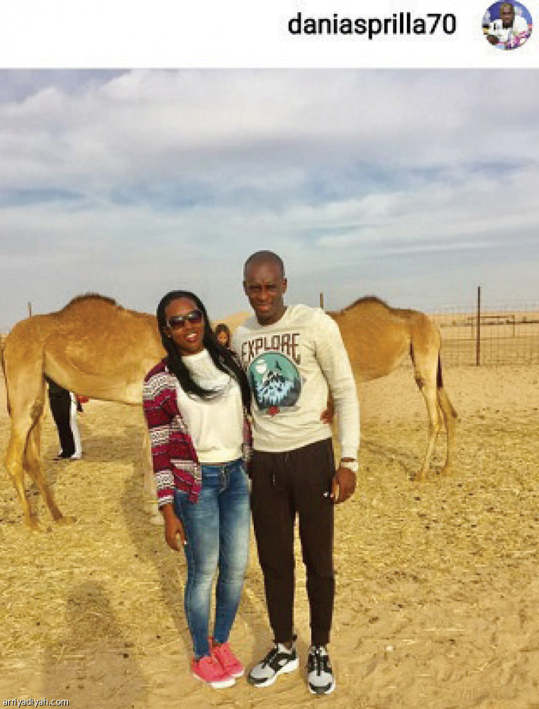 7 أجانب 
يبتعدون عن السوشال