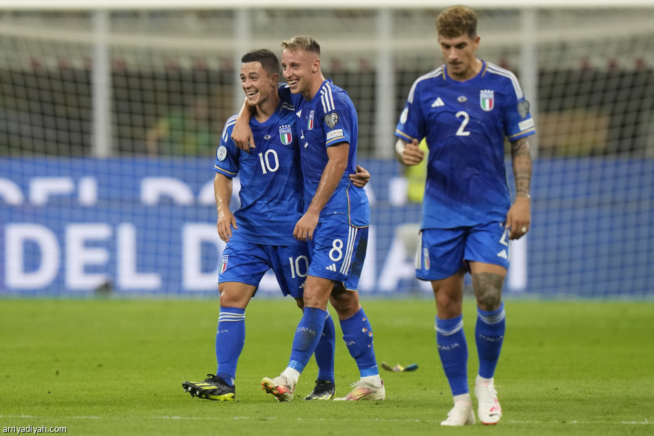 سباليتي يحقق فوزه الأول مع إيطاليا