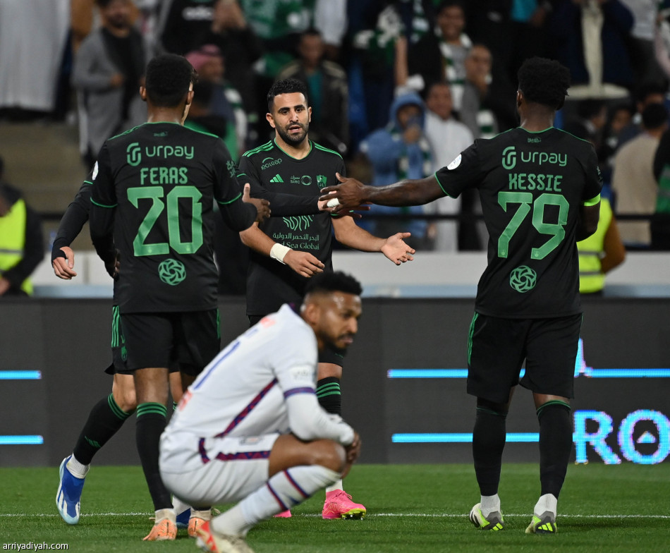 الأهلي يكسر عقدة أبها بسداسية