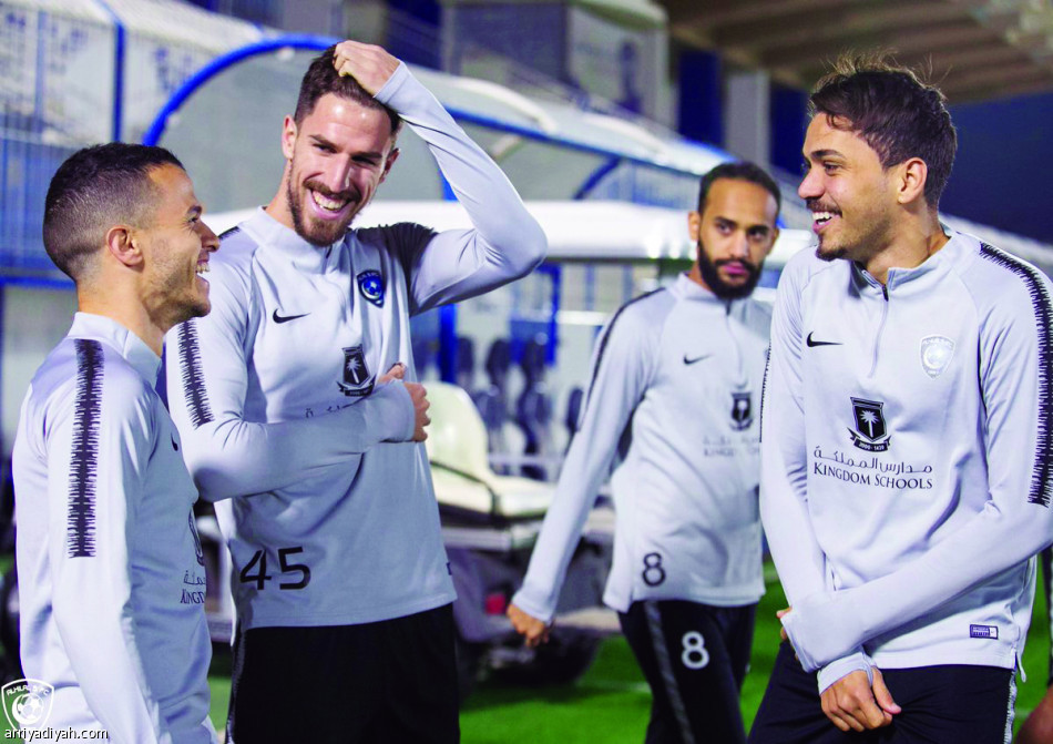 الهلال.. تكتيك ومناورة