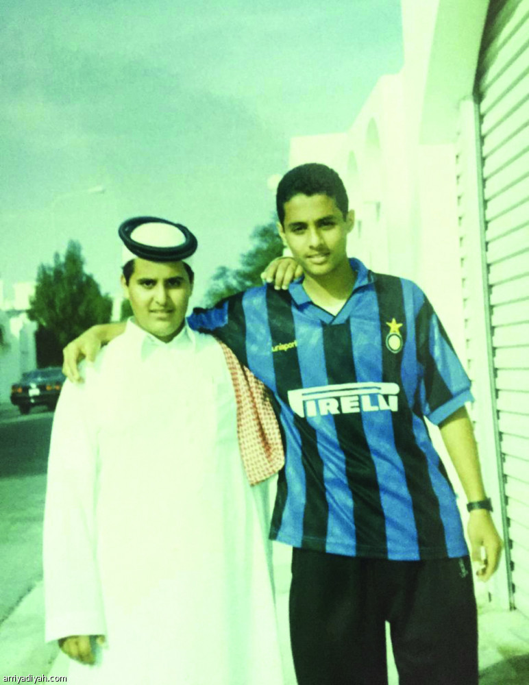 نجم..
 حتى
في وداعه