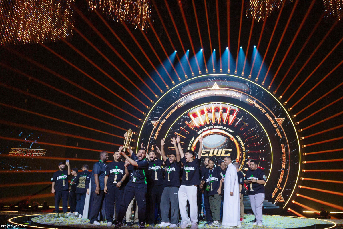 الأبطال يحتفلون