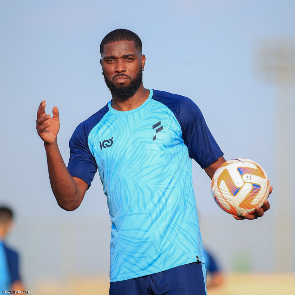 الفتح يعود.. والثلاثي يواصل العلاج