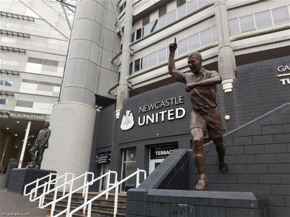 المجسّمات تطوّق
الأخضر في نيوكاسل