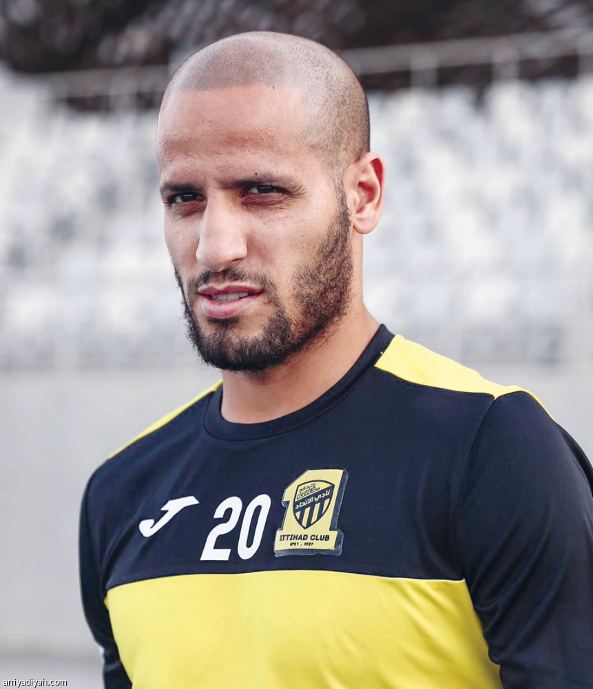 الاتحاد 
يودع مانشستر بمواجهة أثيرتون