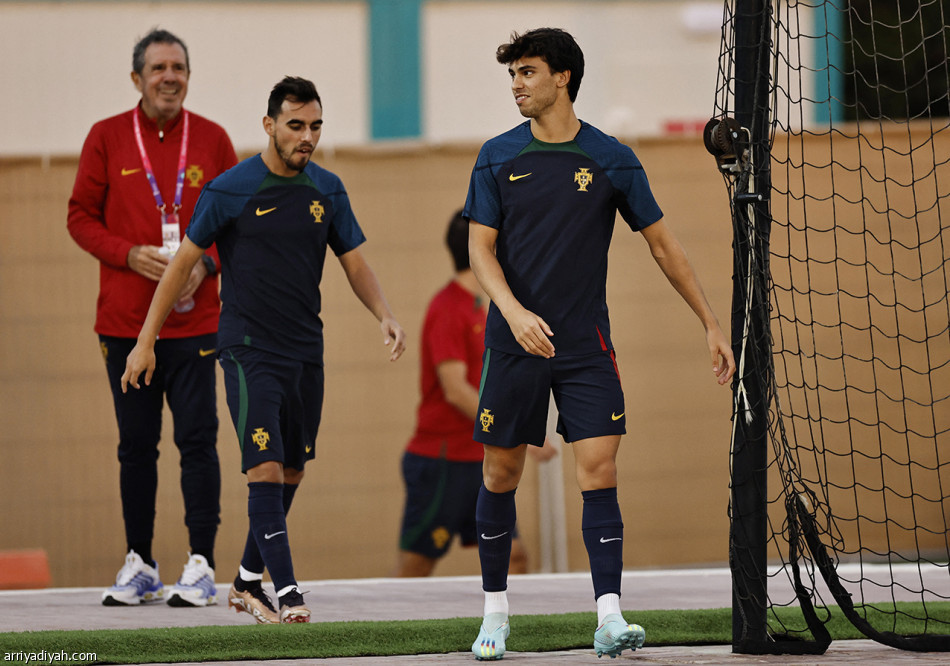 برتغاليو المونديال..
80% أبناء الثلاثي الكبير