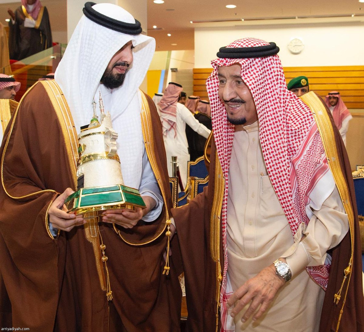 خادم الحرمين يرعى حفل السباق الكبير للفروسية  2019