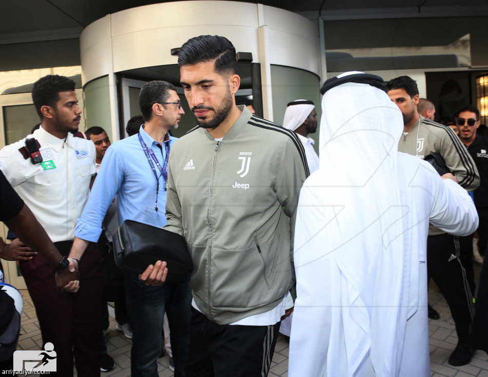 الجماهير
تحاصر اليوفي.. والشرطة تتدخل