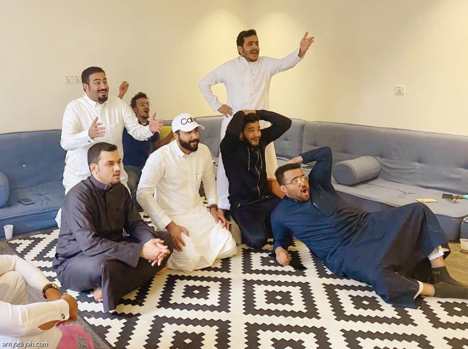 الأزرق.. 
فرحة بلا حدود