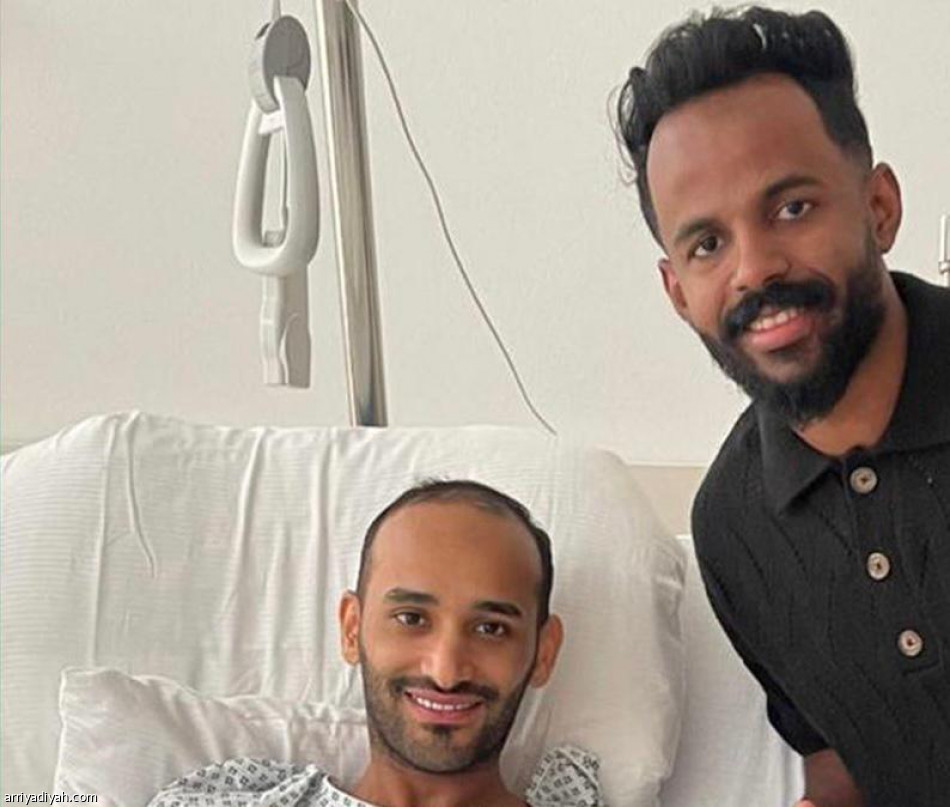 عطيف يجري عملية الرباط في أوجسبورج