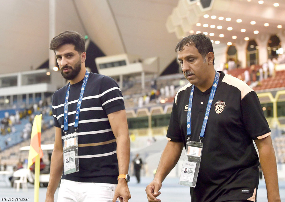 الشوط الثاني
يتخلى عن الاتحاديين