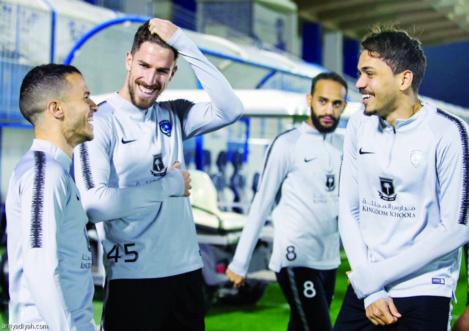الهلال.. تكتيك ومناورة