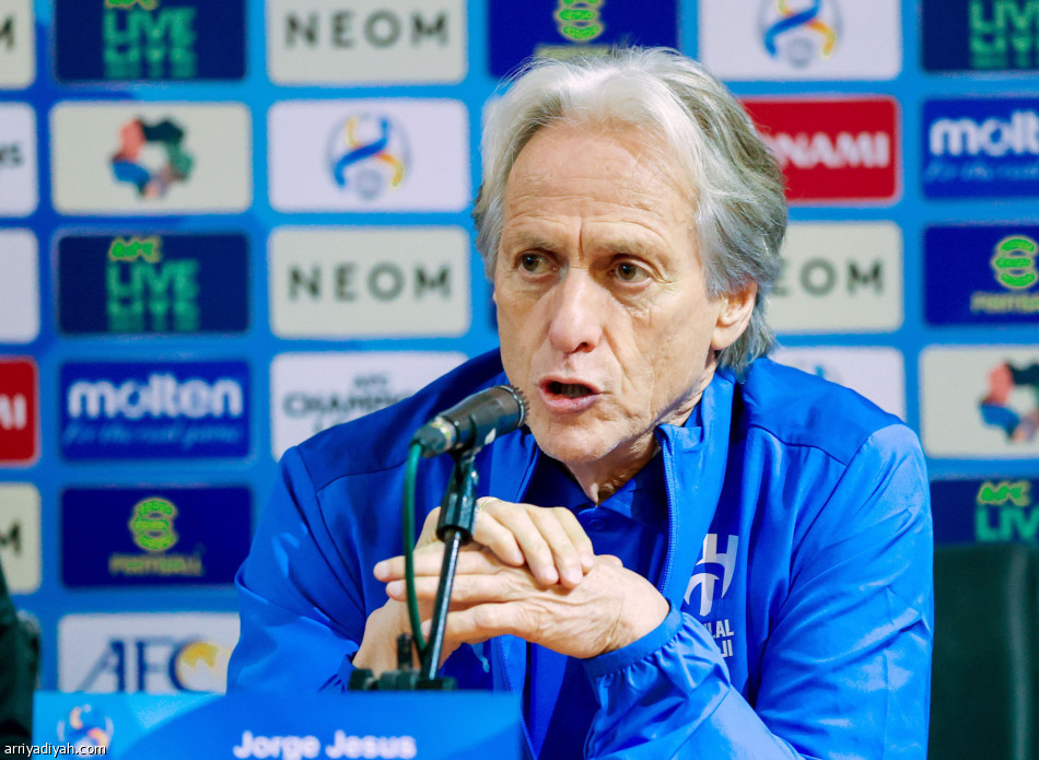 الفرج وكنو
يقودان وسط الهلال