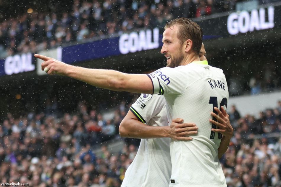 كين يمنح توتنهام نقاط بالاس