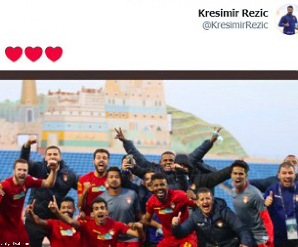 بعد الجدد.. 
مدربان دون منصات