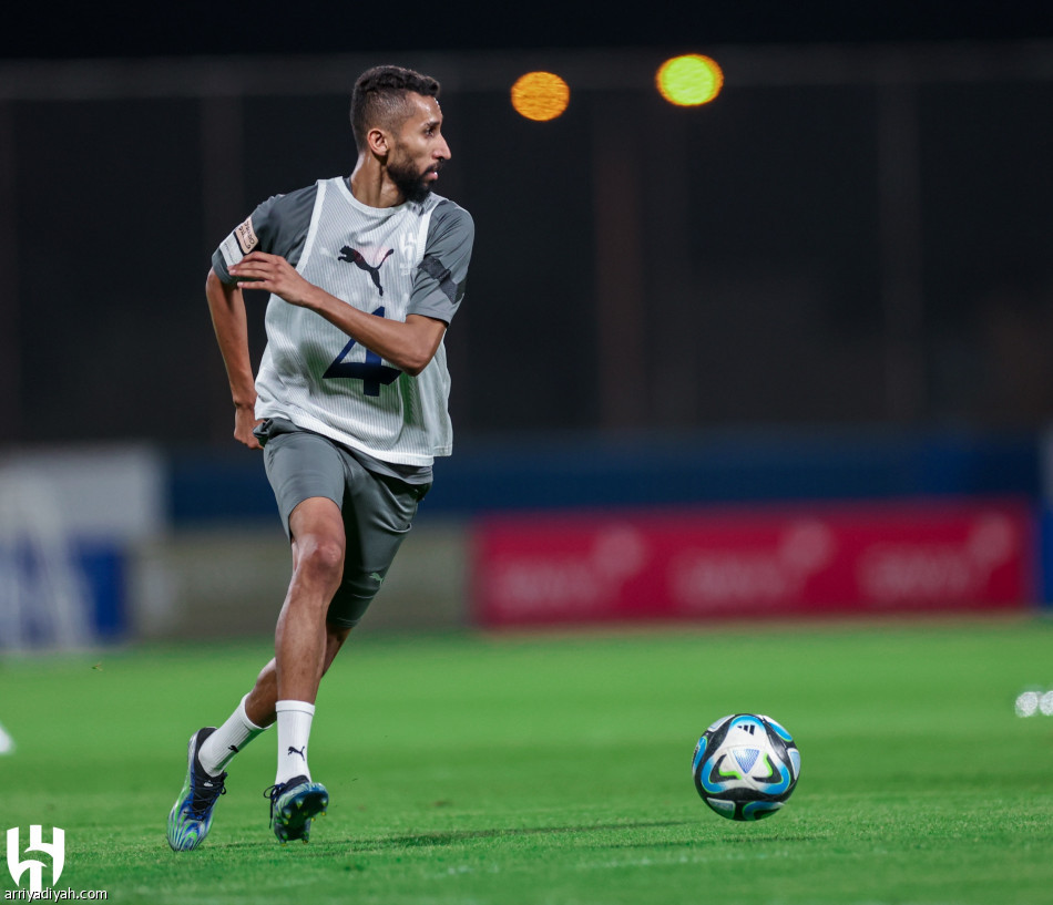 غدا.. الهلال يغادر إلى حائل